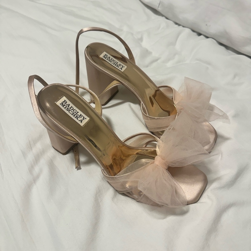 Badgley Mischka Pink Heels with Bow Detail
